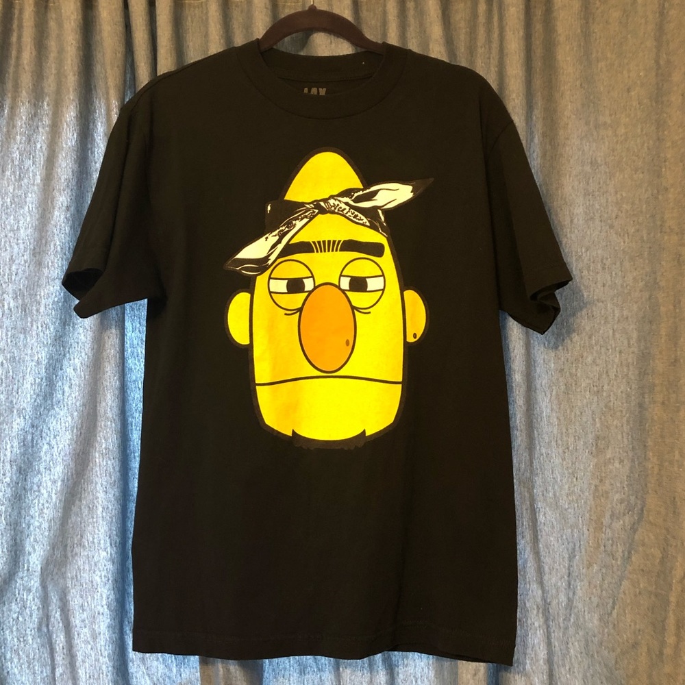 TUPAC Bert Black Size Medium